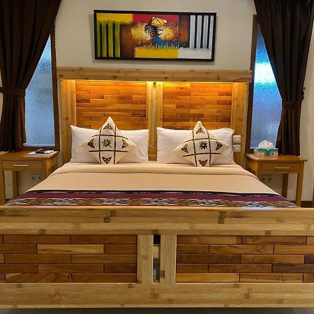 Jepara Marina Beach Bungalows מראה חיצוני תמונה