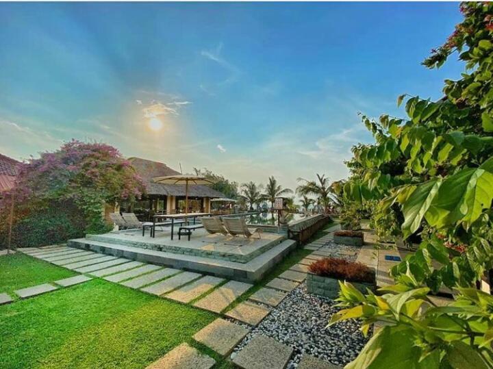 Jepara Marina Beach Bungalows מראה חיצוני תמונה